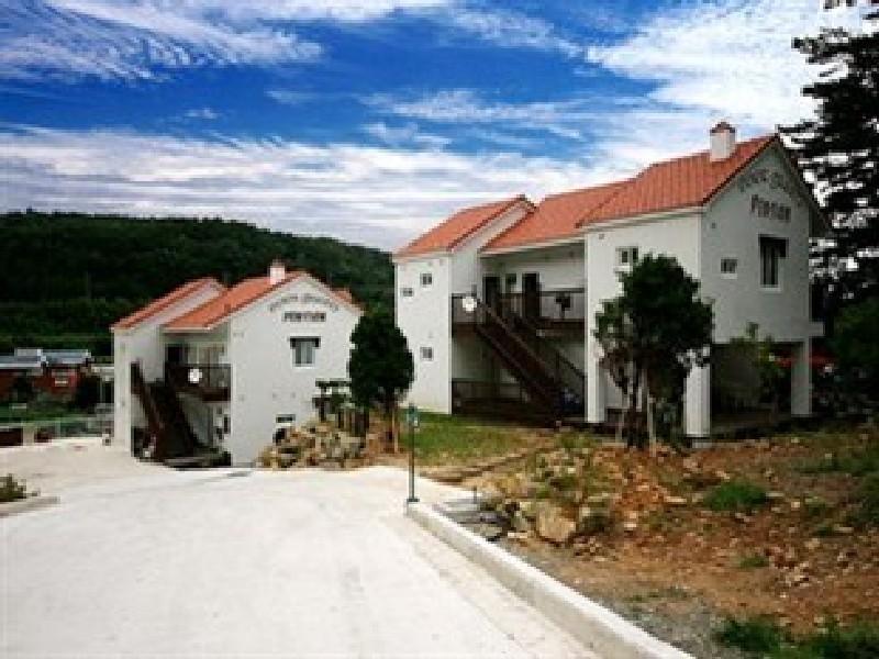 Ever Green Pension Geoje Exterior photo
