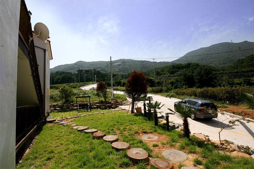 Ever Green Pension Geoje Exterior photo