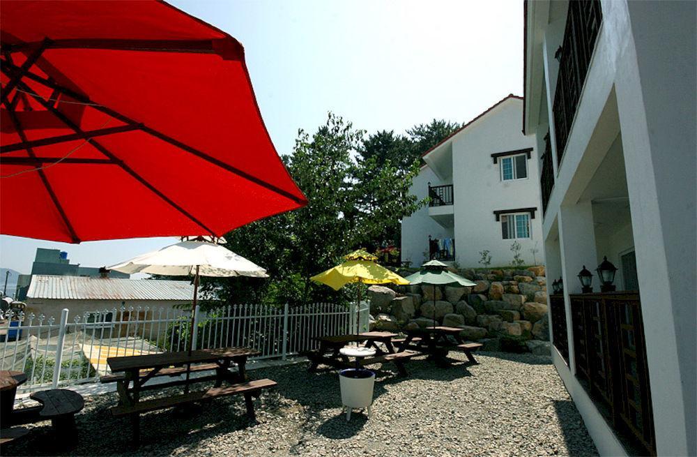 Ever Green Pension Geoje Exterior photo